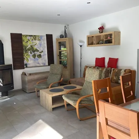 V Krásné Lípě Apartamento